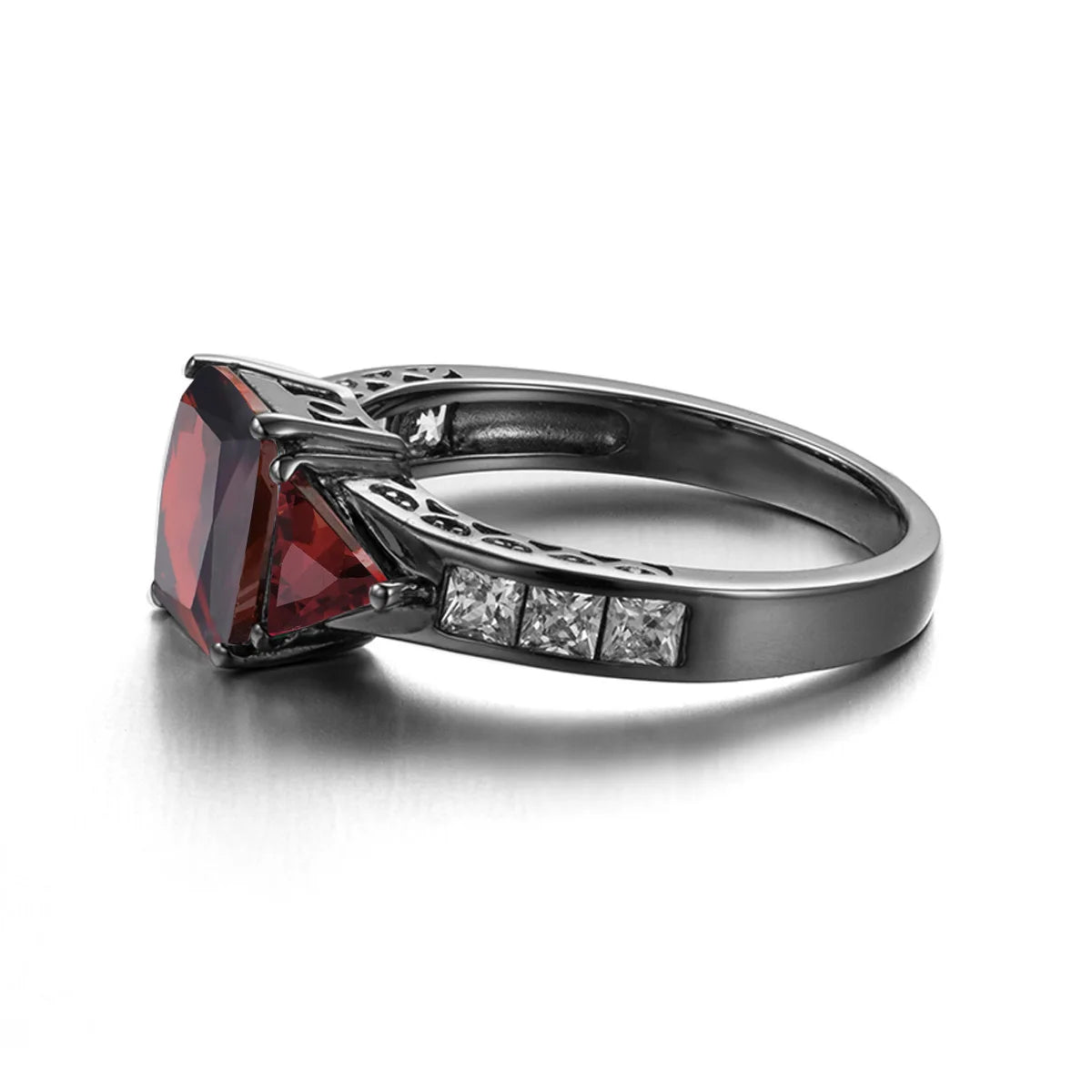 Silver Garnet Glow Ring